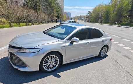 Toyota Camry, 2020 год, 2 950 000 рублей, 2 фотография