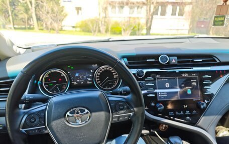 Toyota Camry, 2020 год, 2 950 000 рублей, 11 фотография