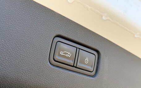 Genesis GV70, 2021 год, 3 800 000 рублей, 16 фотография