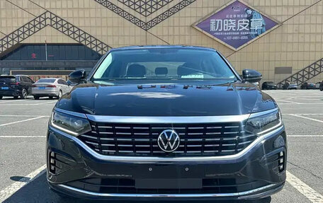 Volkswagen Passat B8 рестайлинг, 2023 год, 1 860 000 рублей, 3 фотография