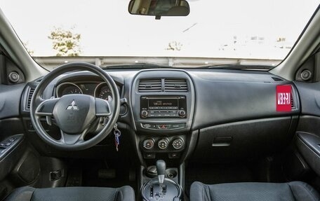 Mitsubishi ASX I рестайлинг, 2015 год, 1 378 000 рублей, 13 фотография
