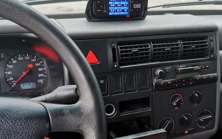 Volkswagen Transporter T4, 2001 год, 1 550 000 рублей, 10 фотография