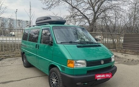 Volkswagen Transporter T4, 2001 год, 1 550 000 рублей, 5 фотография