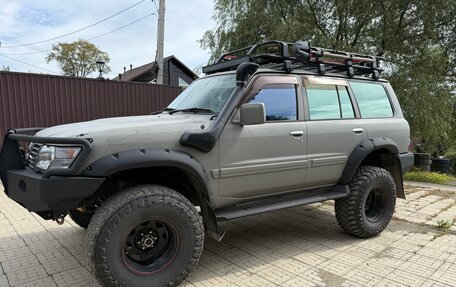 Nissan Safari IV, 1998 год, 3 750 000 рублей, 7 фотография