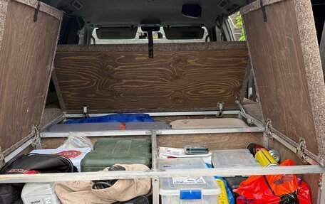 Nissan Safari IV, 1998 год, 3 750 000 рублей, 11 фотография