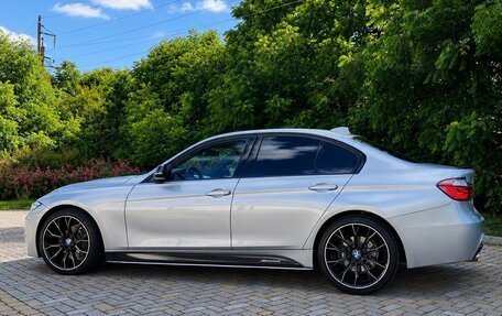 BMW 3 серия, 2015 год, 1 950 000 рублей, 3 фотография