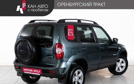 Chevrolet Niva I рестайлинг, 2018 год, 834 000 рублей, 3 фотография