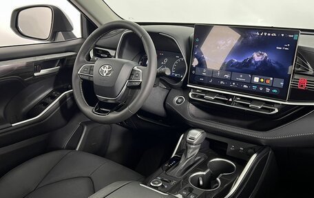 Toyota Highlander, 2026 год, 5 950 000 рублей, 15 фотография