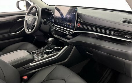 Toyota Highlander, 2026 год, 5 950 000 рублей, 14 фотография
