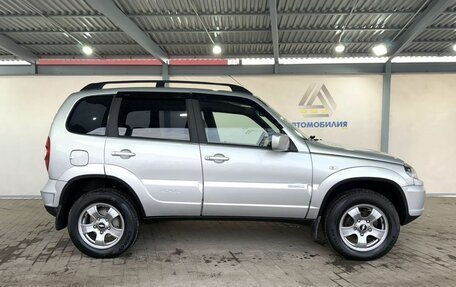 Chevrolet Niva I рестайлинг, 2010 год, 549 000 рублей, 6 фотография