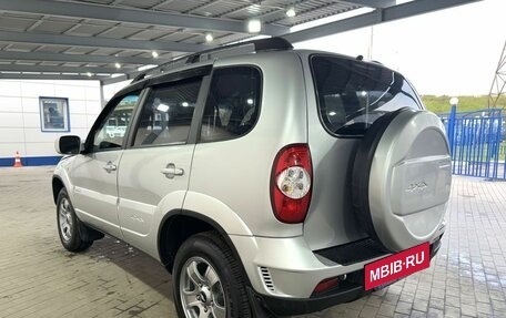 Chevrolet Niva I рестайлинг, 2010 год, 549 000 рублей, 3 фотография