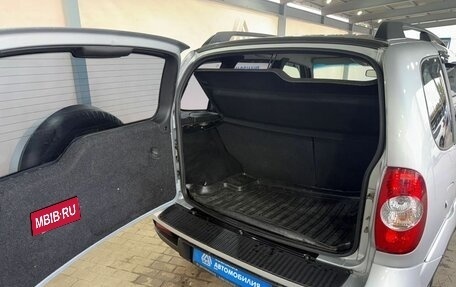 Chevrolet Niva I рестайлинг, 2010 год, 549 000 рублей, 9 фотография