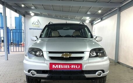 Chevrolet Niva I рестайлинг, 2010 год, 549 000 рублей, 8 фотография