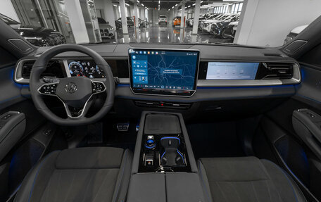 Volkswagen Teramont, 2026 год, 5 770 000 рублей, 22 фотография
