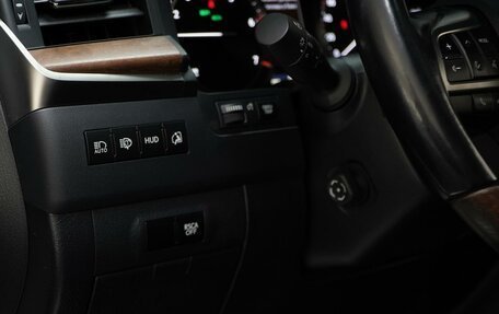 Lexus LX III, 2020 год, 9 579 077 рублей, 19 фотография