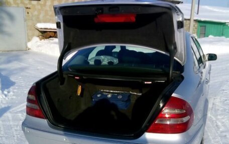 Mercedes-Benz E-Класс, 2002 год, 530 000 рублей, 10 фотография