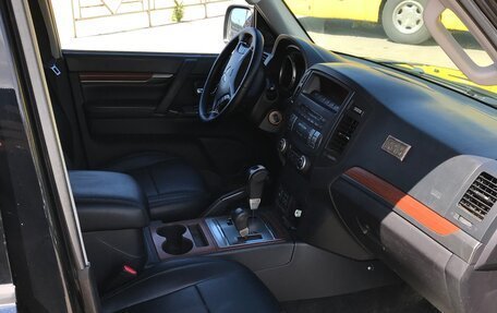 Mitsubishi Pajero IV, 2007 год, 1 700 000 рублей, 8 фотография