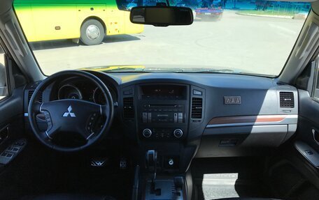 Mitsubishi Pajero IV, 2007 год, 1 700 000 рублей, 12 фотография