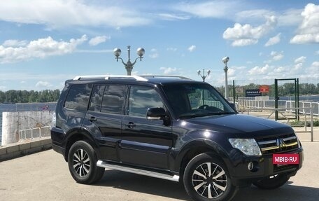 Mitsubishi Pajero IV, 2007 год, 1 700 000 рублей, 2 фотография