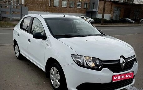 Renault Logan II, 2017 год, 499 000 рублей, 1 фотография
