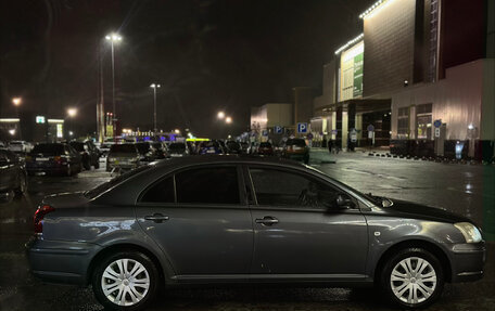 Toyota Avensis III рестайлинг, 2006 год, 550 000 рублей, 4 фотография