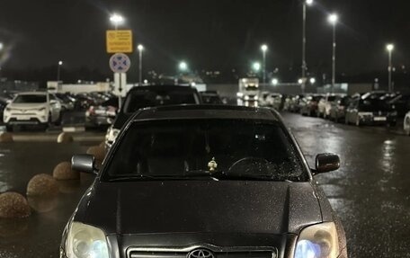 Toyota Avensis III рестайлинг, 2006 год, 550 000 рублей, 10 фотография