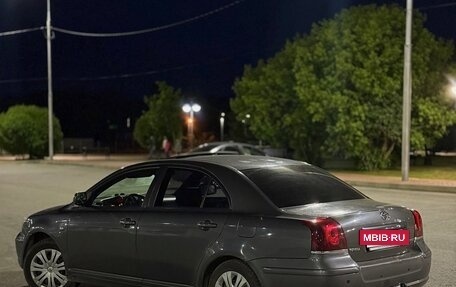 Toyota Avensis III рестайлинг, 2006 год, 550 000 рублей, 20 фотография