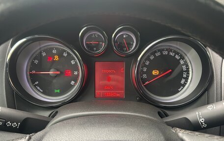 Opel Astra J, 2012 год, 700 000 рублей, 3 фотография