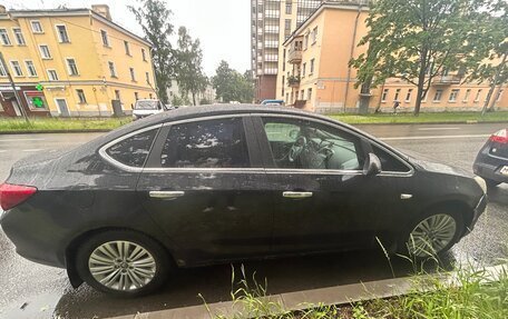 Opel Astra J, 2012 год, 700 000 рублей, 7 фотография