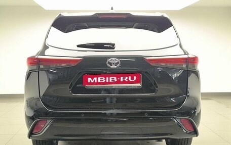 Toyota Highlander, 2025 год, 4 892 000 рублей, 5 фотография