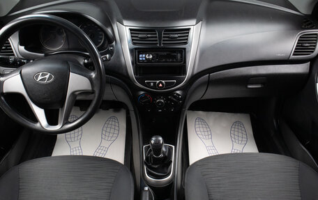 Hyundai Solaris II рестайлинг, 2014 год, 749 000 рублей, 8 фотография