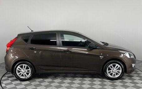Hyundai Solaris II рестайлинг, 2015 год, 1 020 000 рублей, 6 фотография