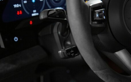 Porsche Taycan I, 2023 год, 12 000 000 рублей, 16 фотография