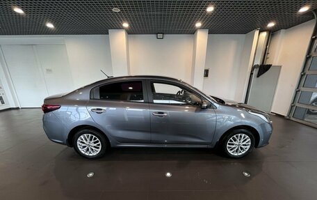 KIA Rio IV, 2020 год, 1 660 000 рублей, 2 фотография