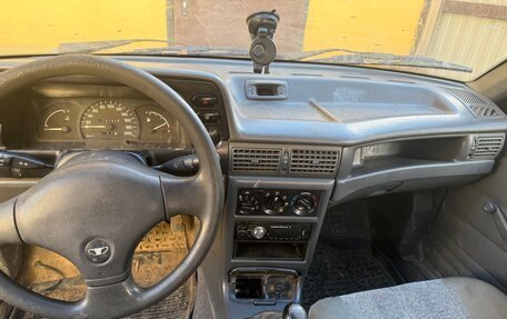 Daewoo Nexia I рестайлинг, 2005 год, 100 000 рублей, 10 фотография