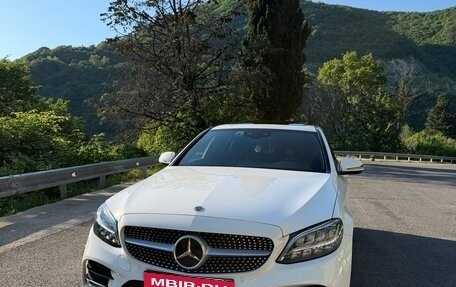 Mercedes-Benz C-Класс, 2021 год, 4 200 000 рублей, 1 фотография
