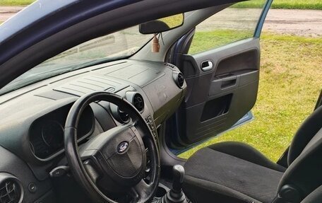 Ford Fusion I, 2005 год, 320 000 рублей, 3 фотография
