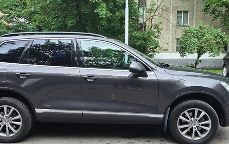 Volkswagen Touareg III, 2011 год, 2 220 000 рублей, 5 фотография