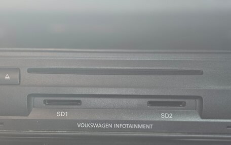 Volkswagen Touareg III, 2011 год, 2 220 000 рублей, 23 фотография