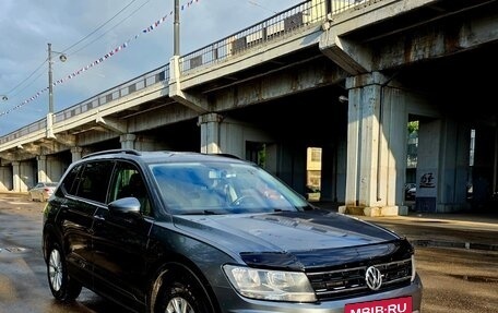 Volkswagen Tiguan II, 2017 год, 1 900 000 рублей, 6 фотография