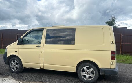 Volkswagen Transporter T5 рестайлинг, 2009 год, 650 000 рублей, 2 фотография