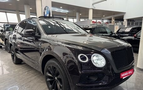 Bentley Bentayga I, 2016 год, 8 300 000 рублей, 11 фотография