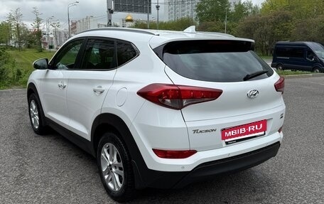 Hyundai Tucson III, 2018 год, 1 750 000 рублей, 5 фотография