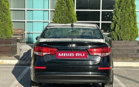 KIA Rio III рестайлинг, 2017 год, 1 075 000 рублей, 5 фотография