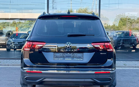 Volkswagen Tiguan II, 2021 год, 2 665 000 рублей, 4 фотография