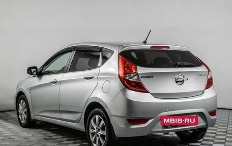 Hyundai Solaris II рестайлинг, 2011 год, 690 000 рублей, 8 фотография