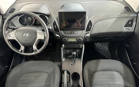 Hyundai ix35 I рестайлинг, 2014 год, 950 000 рублей, 9 фотография