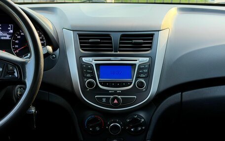 Hyundai Solaris II рестайлинг, 2014 год, 809 000 рублей, 20 фотография