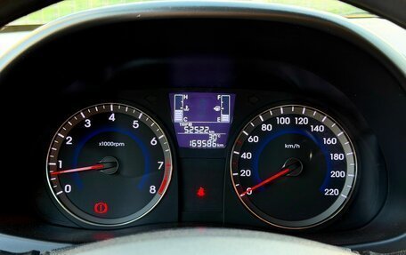 Hyundai Solaris II рестайлинг, 2014 год, 809 000 рублей, 23 фотография
