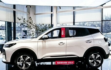 Chery Tiggo 4 I рестайлинг, 2025 год, 2 265 000 рублей, 8 фотография